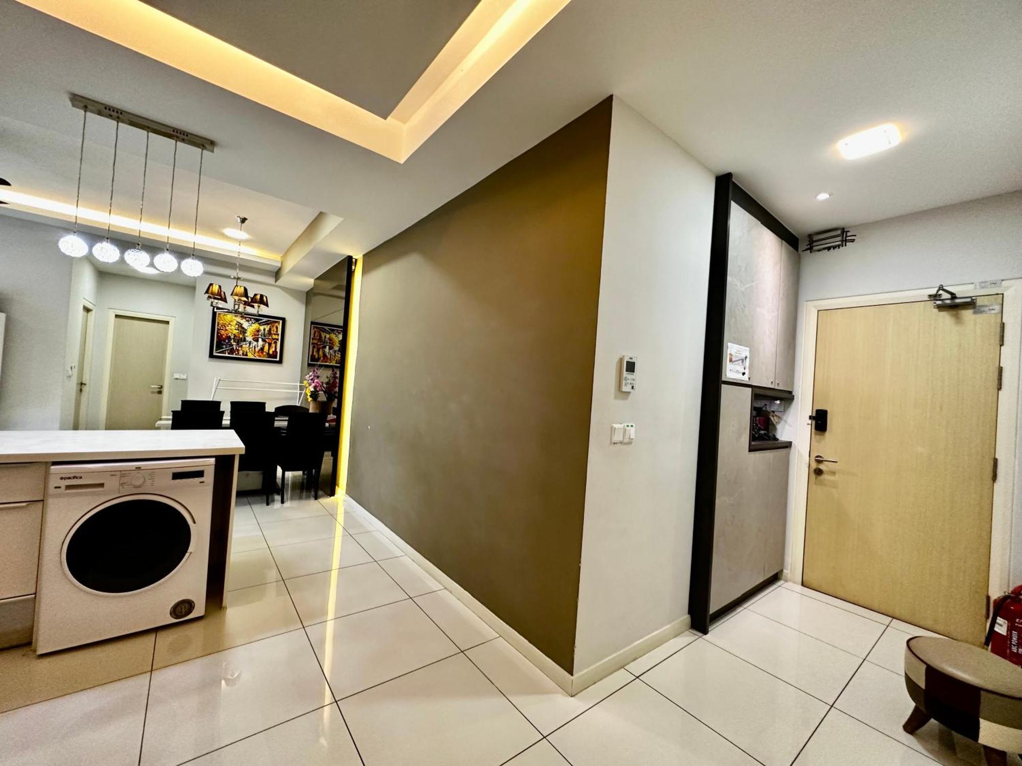 Takuro Homestay بيتالينغ جايا المظهر الخارجي الصورة